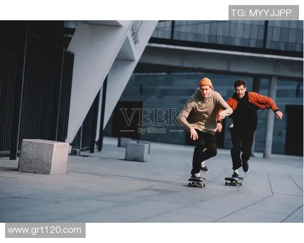 成都滑板队灵活性探秘：如何在城市文化中展现个性与创意